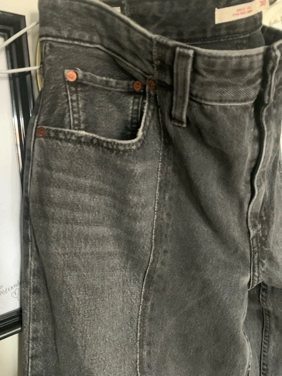 Levi's Wide-Leg Panelled Jeans in Washed Black - Picture 2 of 16